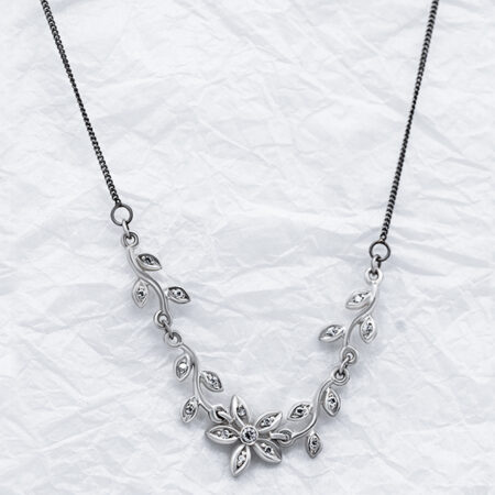 Sterling Silver flower bed necklace