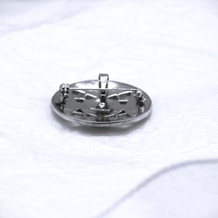 Silver plated pewter brooch Pre-own MJ24