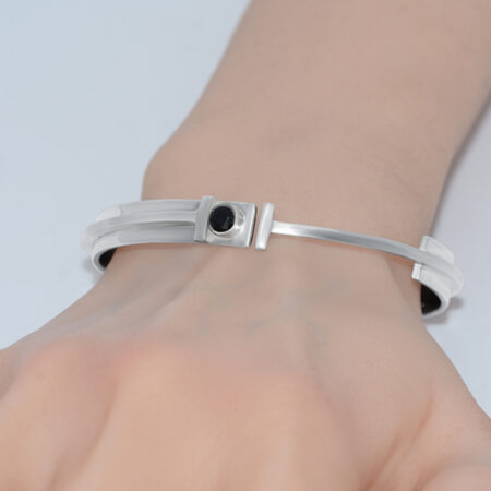 Sterling Silver Bangle with cubic Zirconia